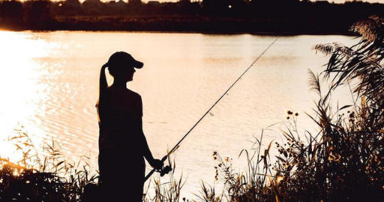 Top 6 Reasons Why Women Should Take Up Fishing In Goa